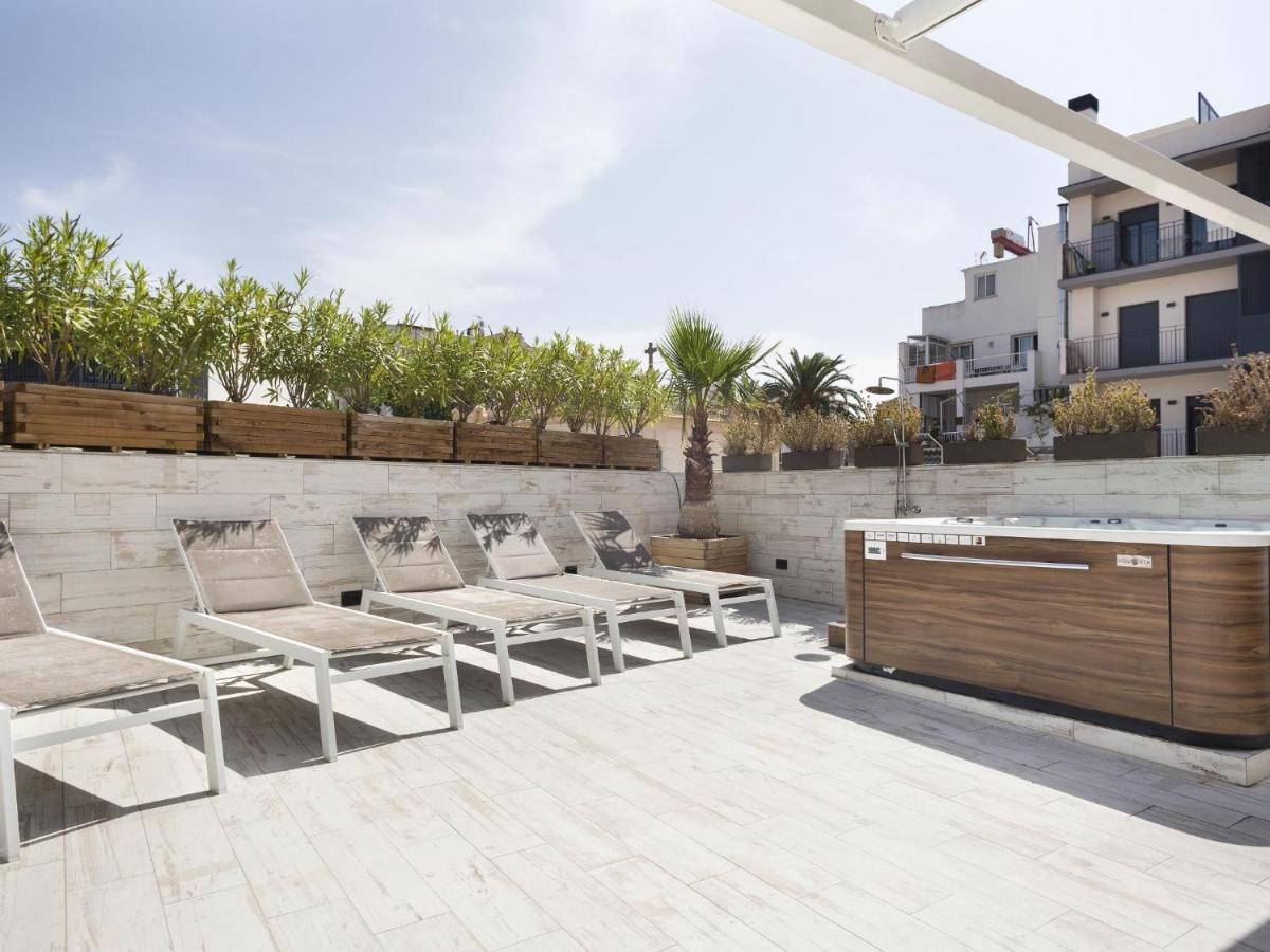 Sitges Spaces Mediterranean Apartments 5 Bedrooms, 4 Bathrooms, 75M2 Terrace, Centre Sitges- Sleeps 11 Extérieur photo